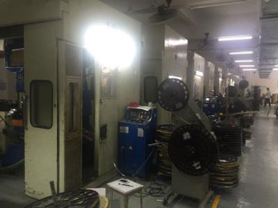 高速精密沖壓車(chē)間